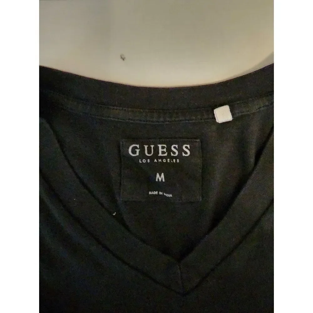 Men's Grey & Black Guess T-Shirt in a Size Medium - Picture 5 of 5
